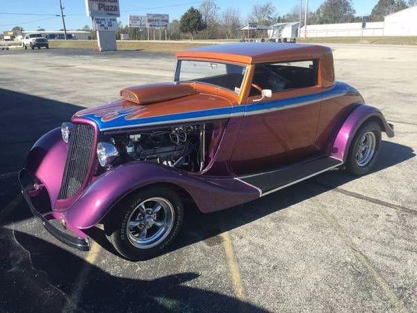 Vehicle photo