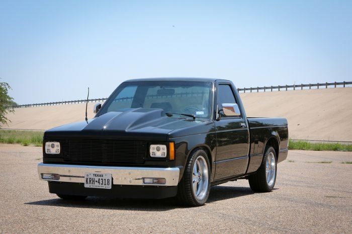 Vehicle photo