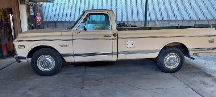 Vehicle photo