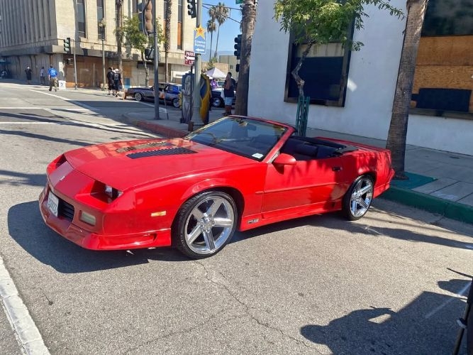 Vehicle photo