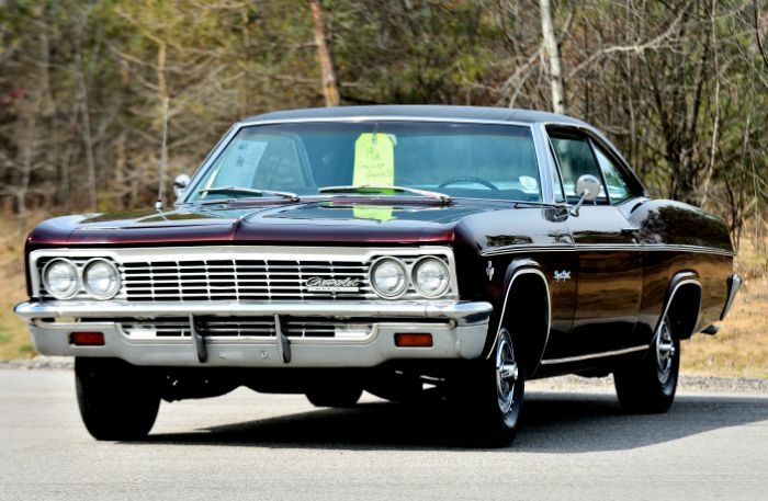 Vehicle photo