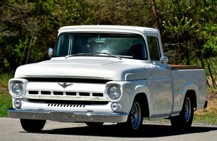 Vehicle photo