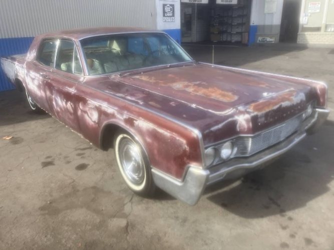 Vehicle photo